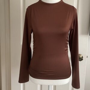 Gaze Long Sleeved Ruched Brown Stretchy Top - size S